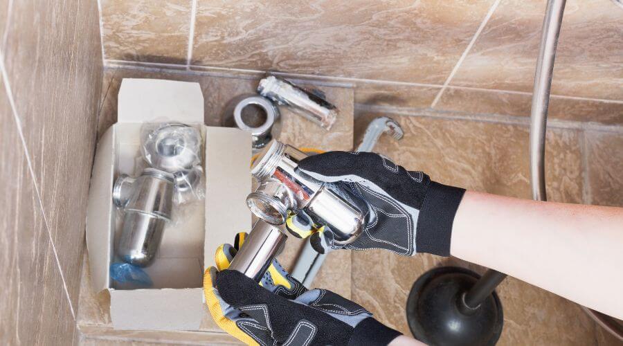 Expert flood damage restoration services in Mechanicsburg, IL